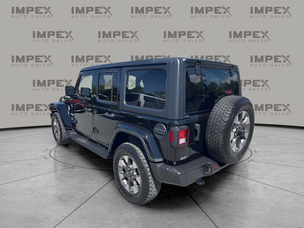 Used 2023 Jeep Wrangler Unlimited Sahara w/ Cold Weather Group AWD/4WD image 2