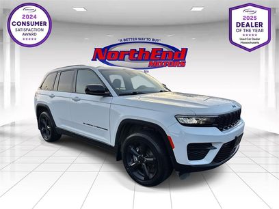 Used 2023 Jeep Grand Cherokee Altitude
