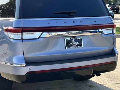 Used 2022 Lincoln Navigator L Black Label AWD/4WD image 6