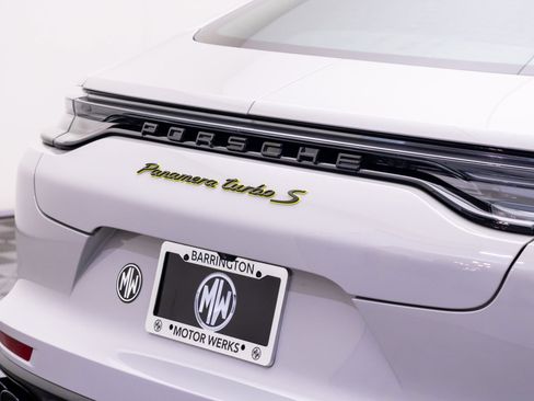 Used 2023 Porsche Panamera Turbo S w/ Assistance Package image 33
