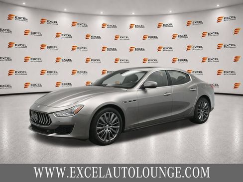 Used 2021 Maserati Ghibli S RWD image 1