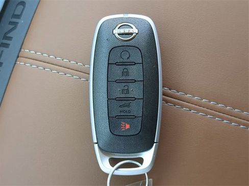 New 2025 Nissan Pathfinder Platinum w/ Cargo Package image 30