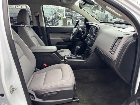 Used 2018 Chevrolet Colorado W/T w/ WT Convenience Package image 33