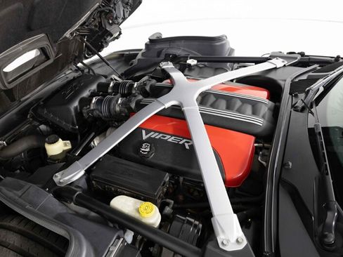 Used 2014 SRT Viper GTS RWD image 47