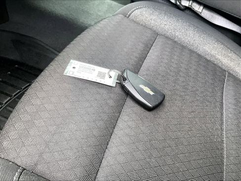 Used 2024 Chevrolet Silverado 2500 Custom w/ Custom Convenience Package image 27