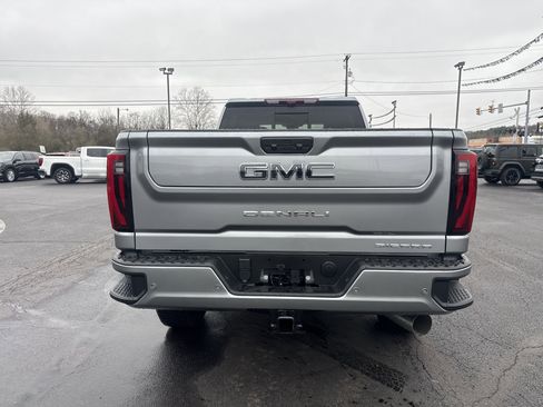 New 2026 GMC Sierra 2500 Denali Ultimate AWD/4WD image 4