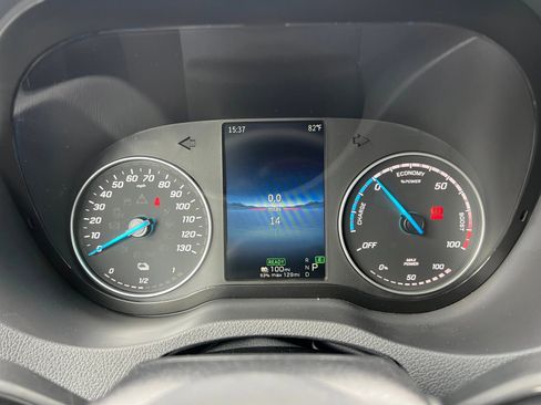 New 2025 Mercedes-Benz eSprinter 170 Cargo image 12