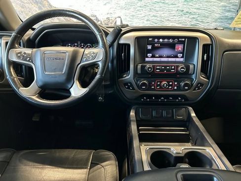 Used 2015 GMC Sierra 1500 Denali AWD/4WD image 3
