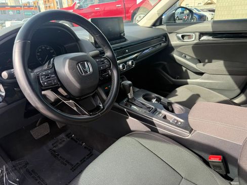 Used 2024 Honda Civic EX image 7