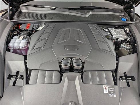 New 2026 Porsche Cayenne GTS image 26