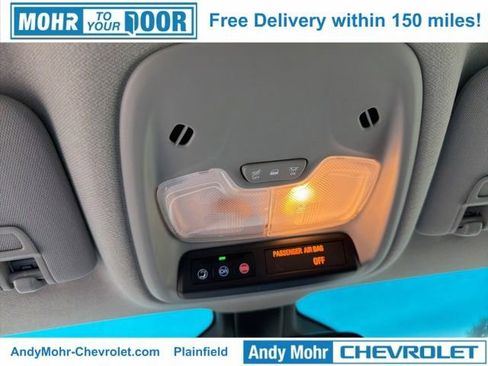 Used 2023 Chevrolet Bolt LT w/ Infotainment Package FWD image 27
