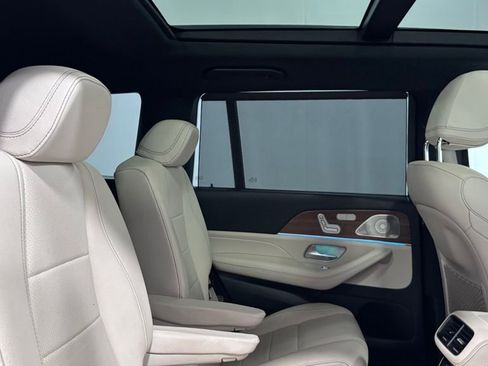 Certified 2023 Mercedes-Benz GLS 450 4MATIC image 25