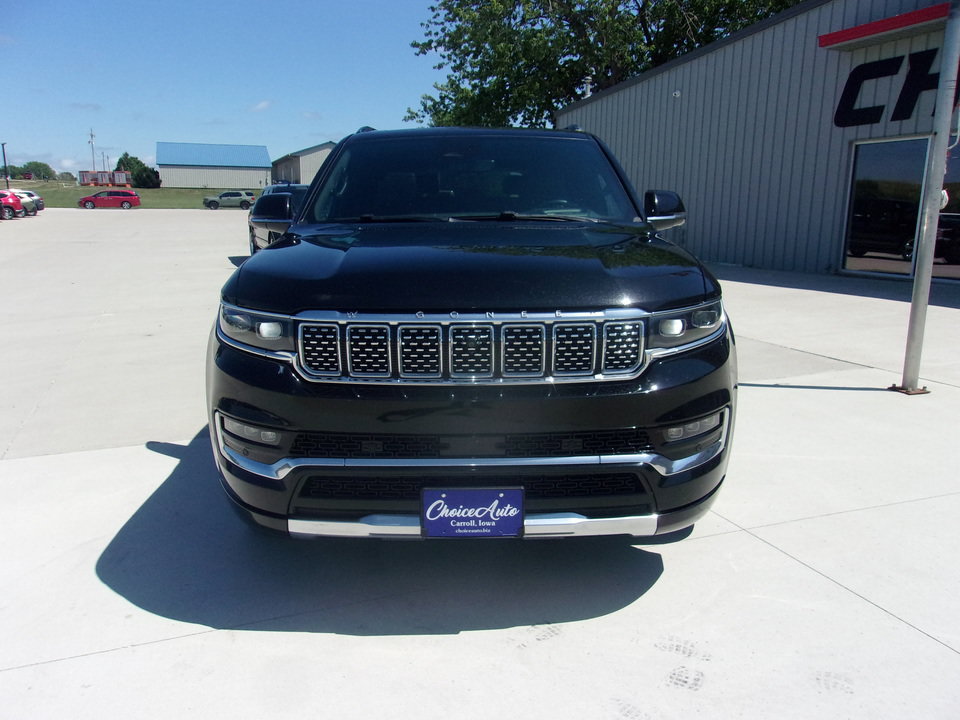 Used 2024 Jeep Grand Wagoneer L 4WD w/ Flexible Seating Group image 5