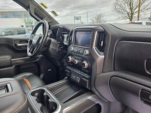 Used 2020 GMC Sierra 1500 AT4 w/ AT4 Premium Package image 16