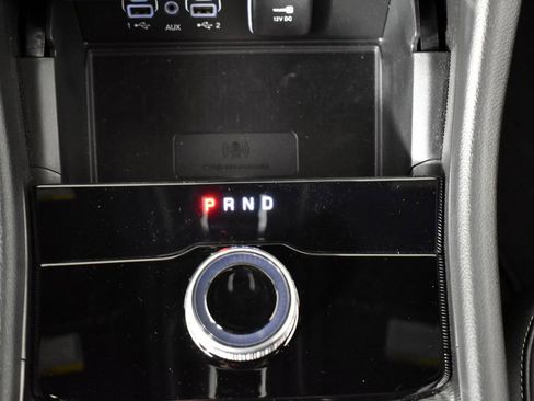 Used 2024 Jeep Grand Cherokee Altitude image 38