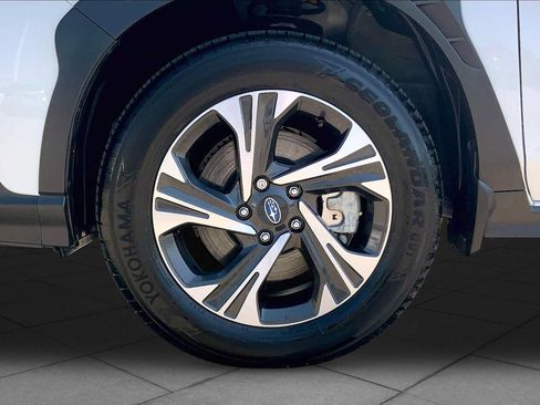 Certified 2026 Subaru Crosstrek 2.5i Premium AWD/4WD image 11