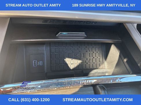 Used 2022 Ford Expedition Max Limited image 39