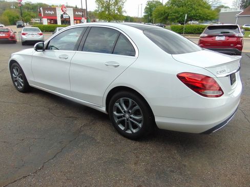 Used 2016 Mercedes-Benz C 300 4MATIC Sedan image 8