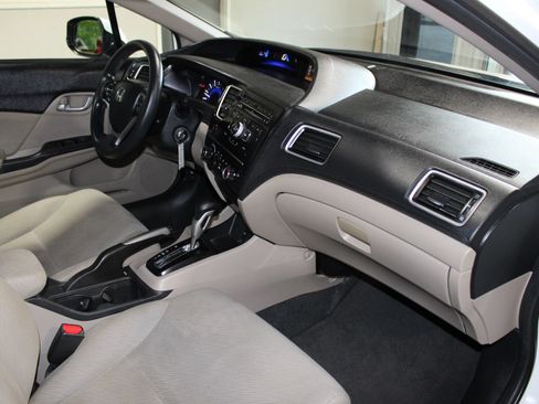 Used 2013 Honda Civic LX image 24