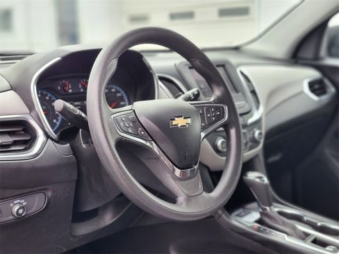 Used 2021 Chevrolet Equinox LS w/ LPO, Floor Liner Package image 17