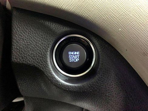 Used 2015 Hyundai Santa Fe Limited image 26