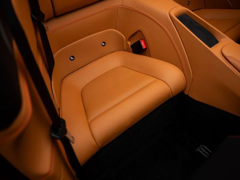 Used 2019 Ferrari Portofino RWD image 72