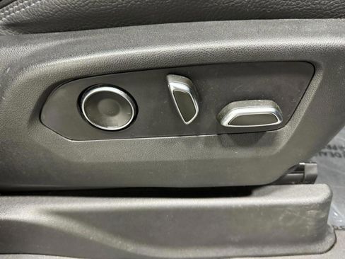 Used 2021 GMC Yukon Denali image 22