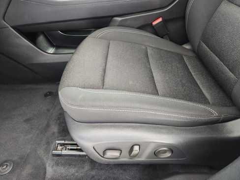 Certified 2024 Chevrolet Traverse LT image 25