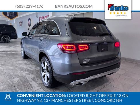Used 2021 Mercedes-Benz GLC 300 4MATIC image 5