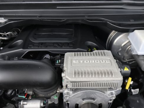 Used 2023 RAM 1500 Limited AWD/4WD image 26
