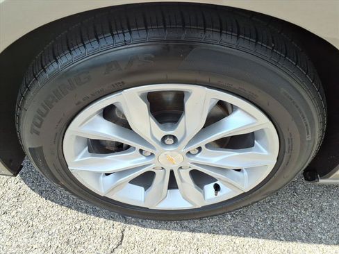 Used 2024 Chevrolet Malibu LT FWD image 10