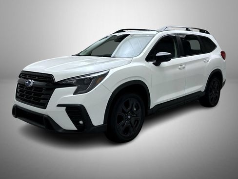 Used 2025 Subaru Ascent Bronze Edition AWD/4WD image 1