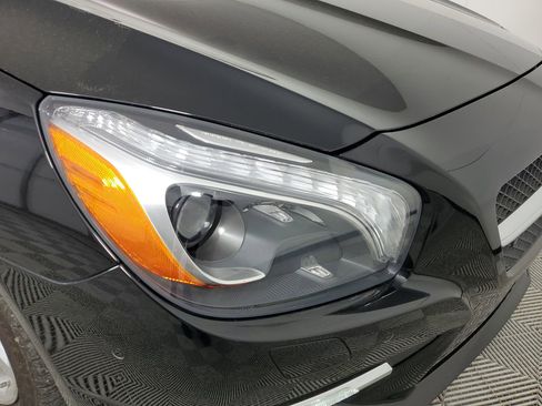 Used 2014 Mercedes-Benz SL 550 image 13