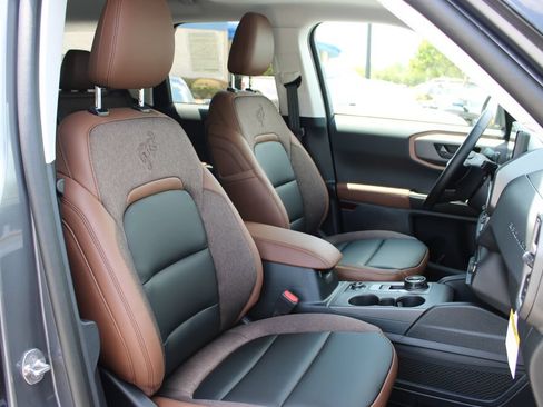 New 2026 Ford Bronco Sport Outer Banks w/ Outer Banks Tech Package+ AWD/4WD image 8