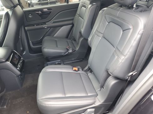 New 2026 Lincoln Aviator Reserve w/ Jet Appearance Package AWD/4WD image 26