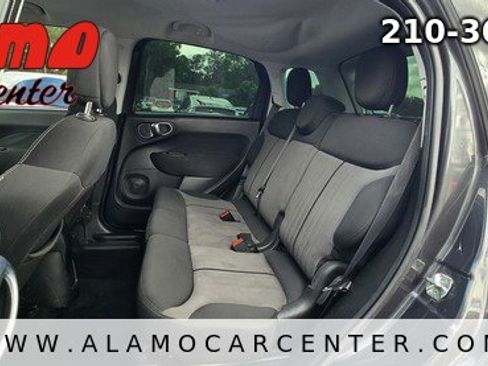 Used 2017 FIAT 500L Pop image 29
