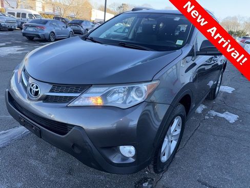 Used 2013 Toyota RAV4 XLE image 1