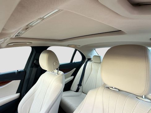 Used 2018 Mercedes-Benz E 300 w/ Premium 1 Package image 26