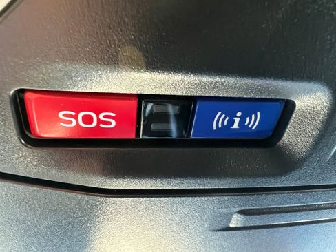 Certified 2025 Subaru Outback Premium image 20