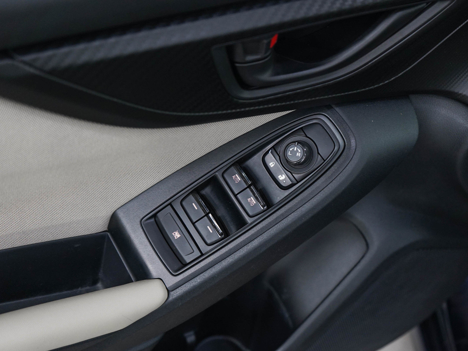 Used 2019 Subaru Impreza 2.0i Premium AWD/4WD image 19