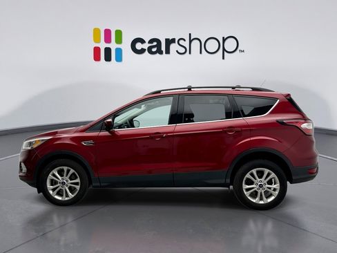 Used 2018 Ford Escape SEL image 2