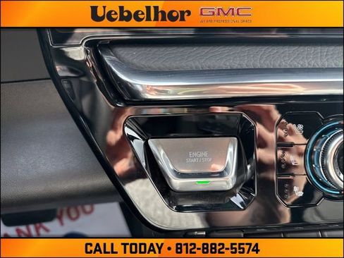 New 2025 GMC Sierra 3500 Denali w/ Technology Package image 23