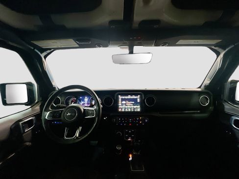 Used 2023 Jeep Wrangler Sahara w/ Cold Weather Group image 16