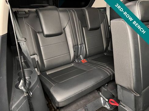 Used 2023 Volkswagen Atlas SE image 12