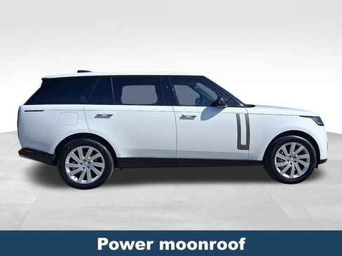 Used 2023 Land Rover Range Rover Long Wheelbase SE image 9