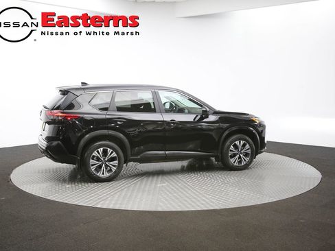 Used 2023 Nissan Rogue SV image 70