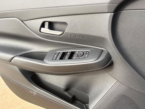 New 2026 Nissan Sentra SV FWD image 17