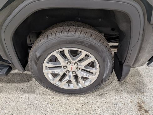 Used 2020 GMC Sierra 1500 SLT w/ SLT Premium Plus Package AWD/4WD image 13