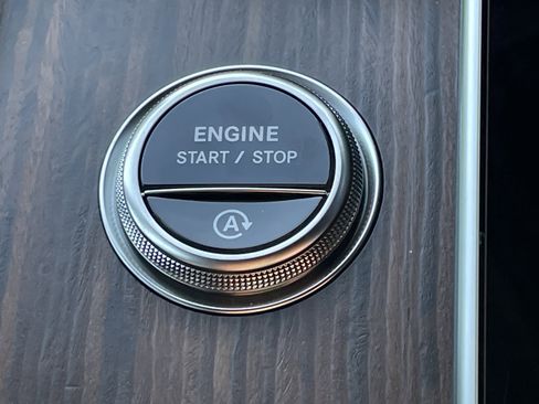 New 2026 Mercedes-Benz CLE 300 4MATIC Cabriolet image 36