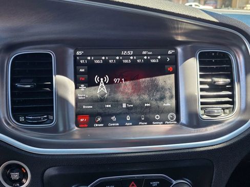 Used 2020 Dodge Charger Scat Pack RWD image 18